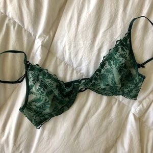 Flirty lace bra